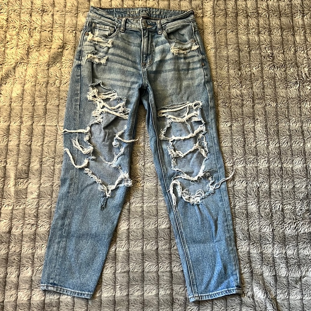 3/$15 AE Mom Jeans